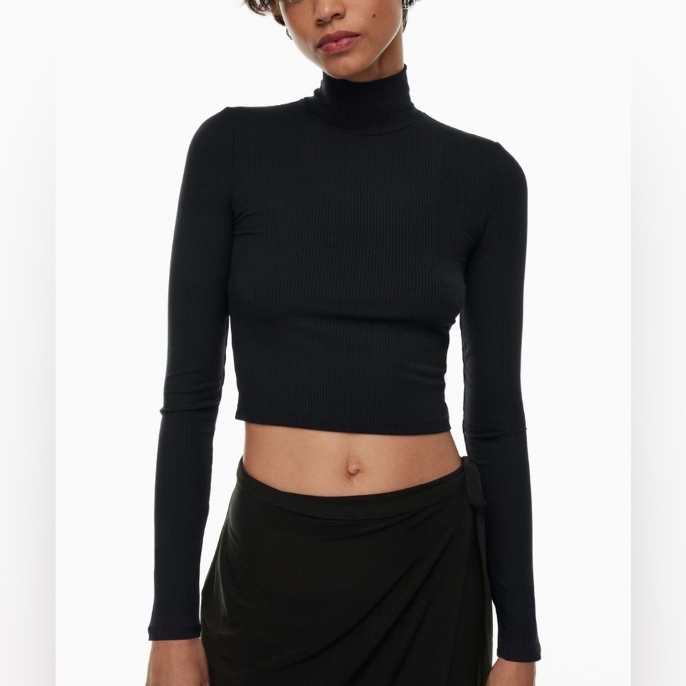 Wilfred Black Long Sleeve Crop Top - Picture 3 of 8